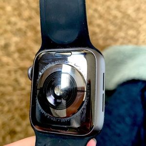 apple watch nike gps